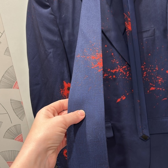 Men’s Novelty (Halloween) Suit - Picture 4 of 8